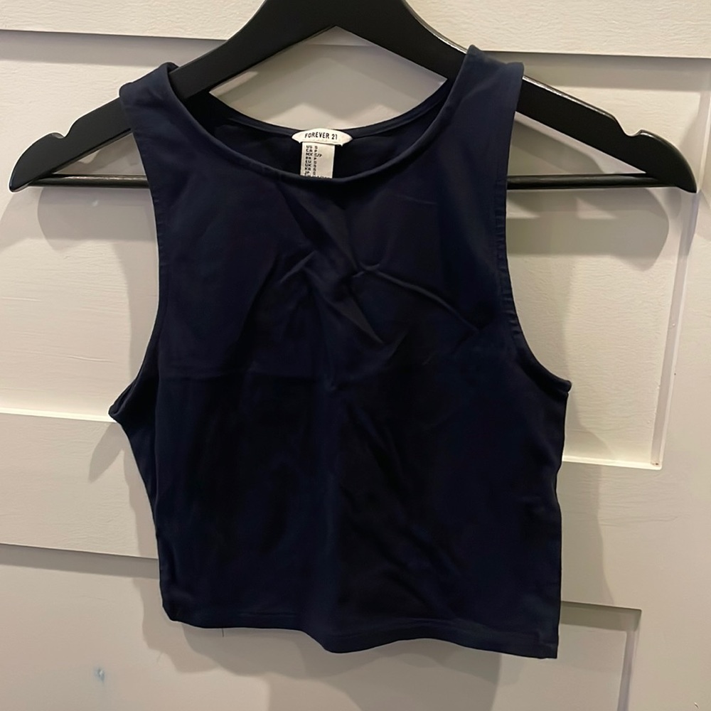 Sleeveless crop top